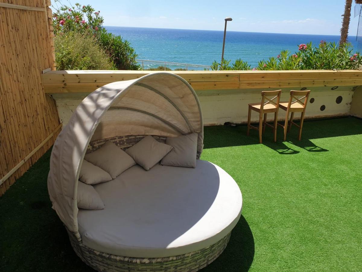 Magic On The Sea-Suites With A Private Jacuzzi And A Private Sea View Netanya Exterior photo