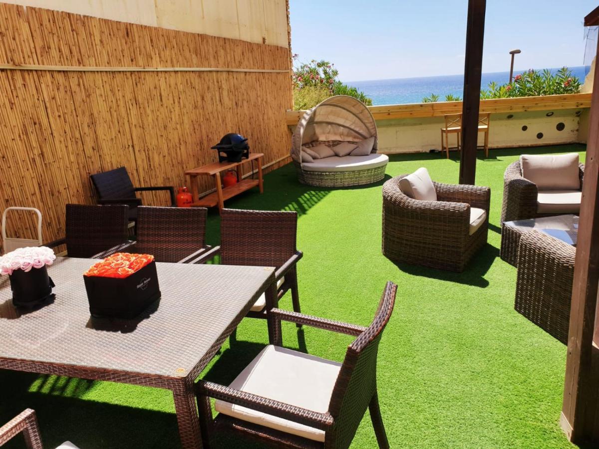 Magic On The Sea-Suites With A Private Jacuzzi And A Private Sea View Netanya Exterior photo