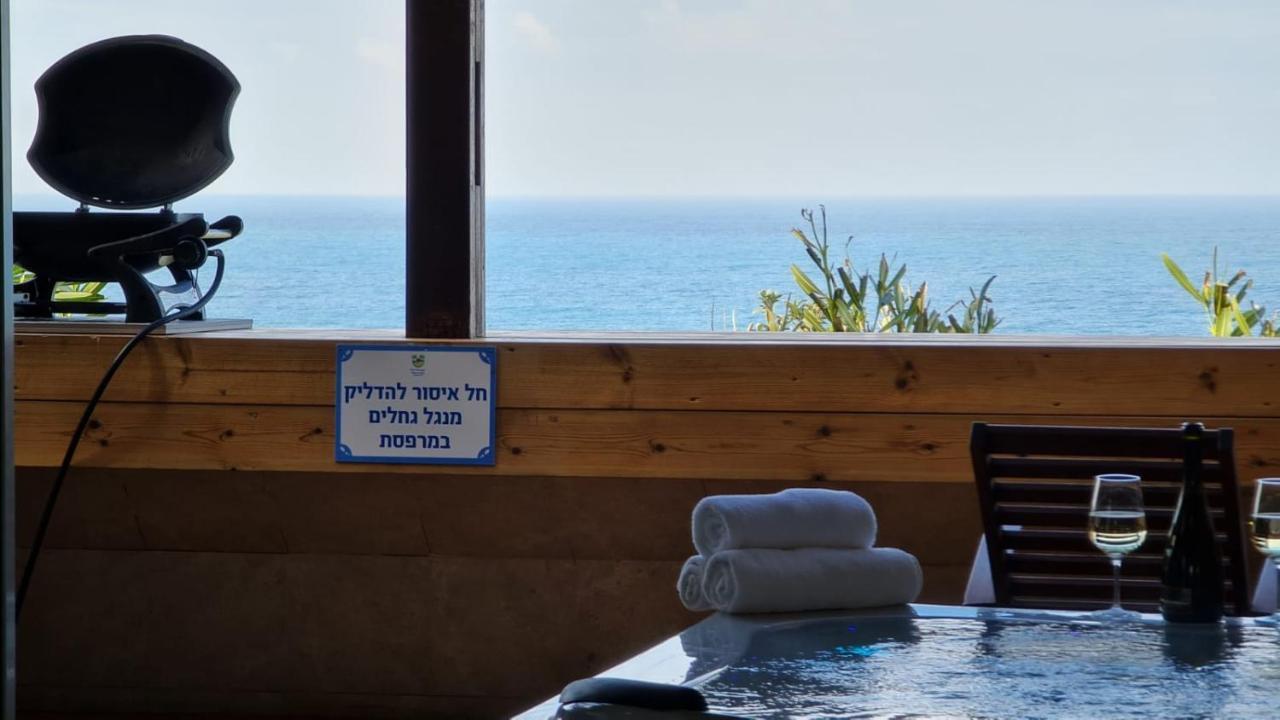 Magic On The Sea-Suites With A Private Jacuzzi And A Private Sea View Netanya Exterior photo